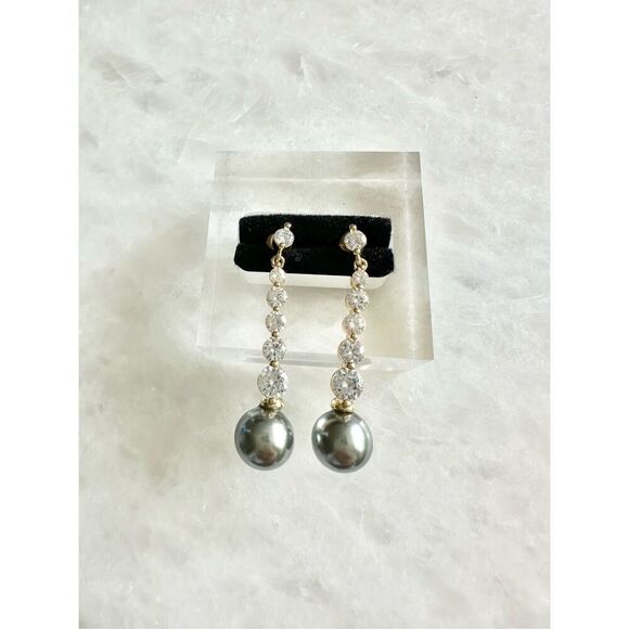 Gray pearl dangle cubic zirconia earrings ￼ - Picture 1 of 3